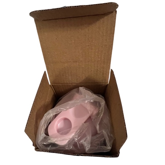 NEW Truvani Stainless Steel Shaker Cup in Metallic Pink. - Picture 6 of 6